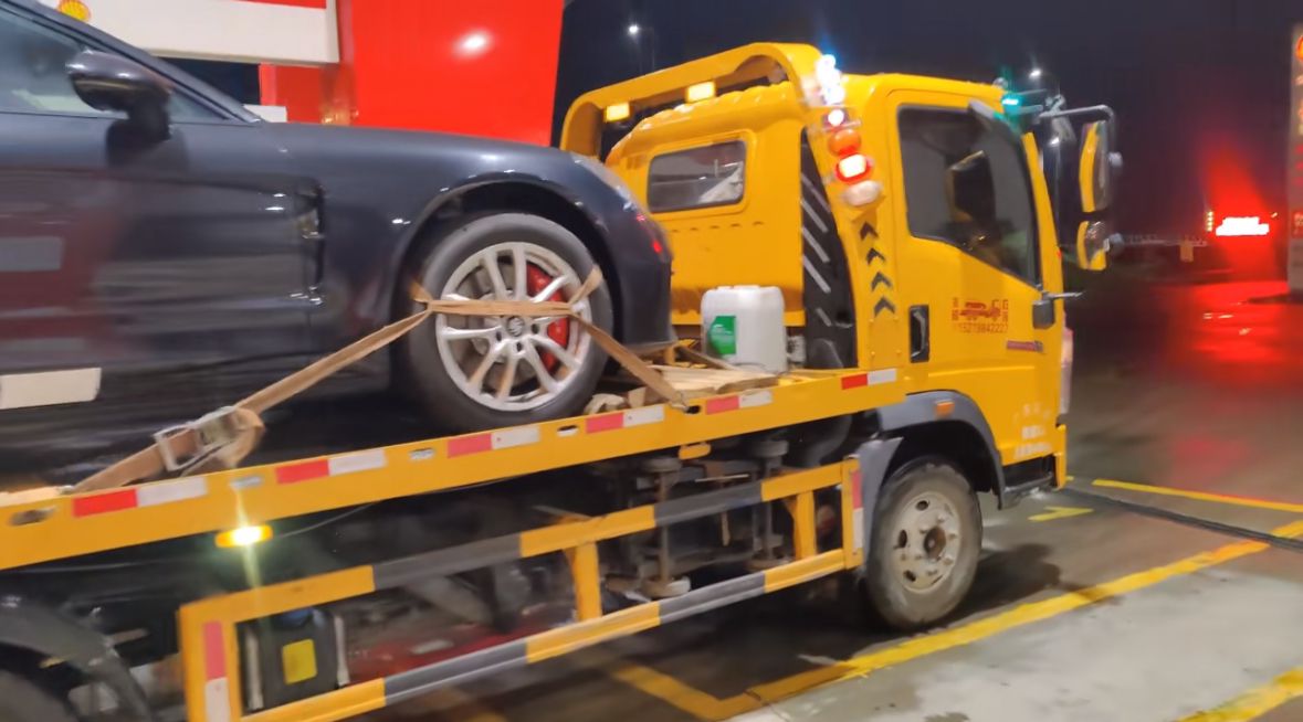 佛山行车途中遇到突发状况该如何呼叫道路救援？